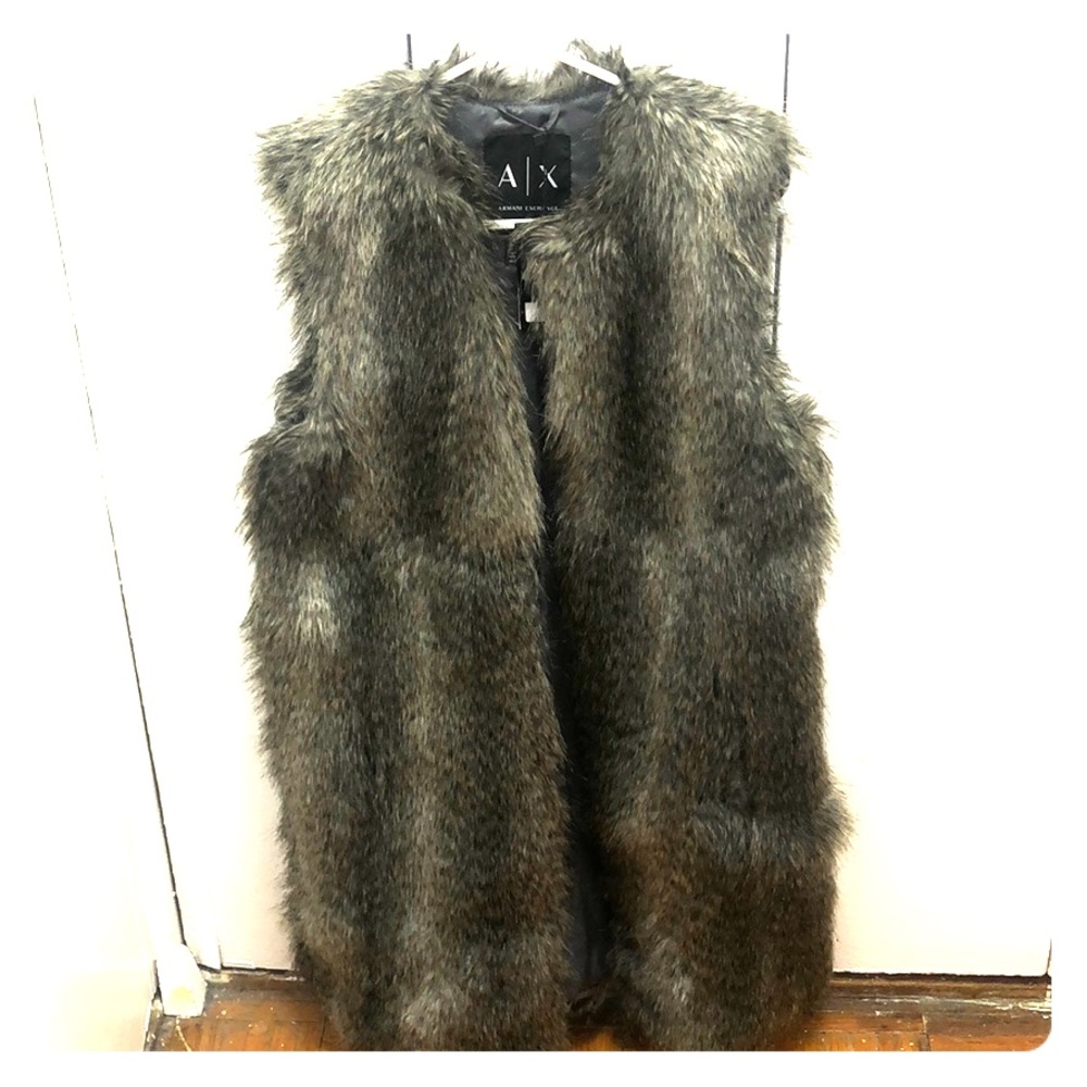 NWT Armani Exchange Fur waistcoat brand new!!